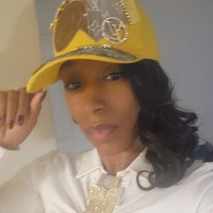 Meet your Posher, Ty